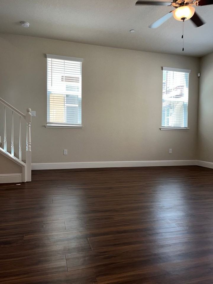 10833 Portico Cir - Photo 3 of 19