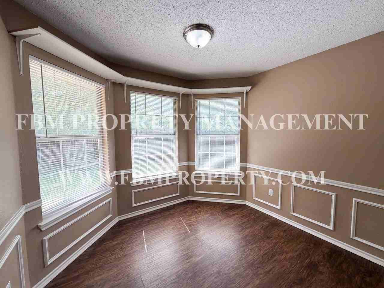 1000 Short Line Blvd - Photo 7 of 24