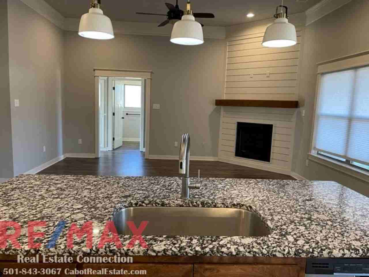 785 Mango Loop - Photo 3 of 18