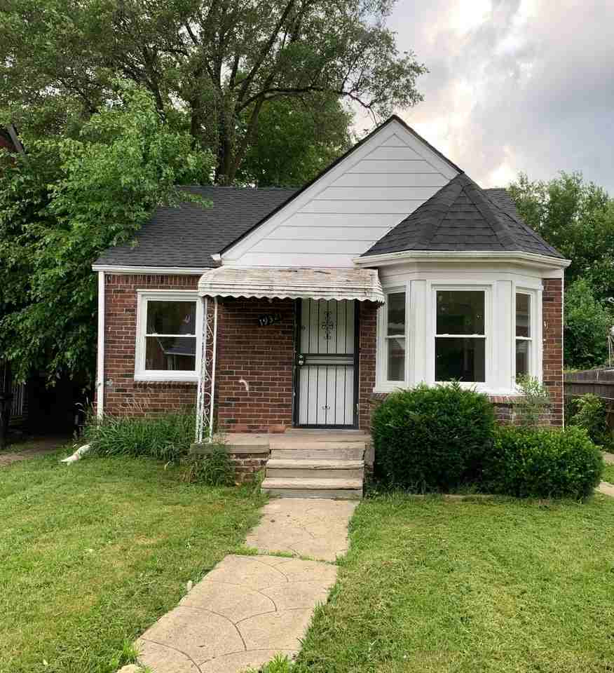 19321 Prevost St - Photo 2 of 12