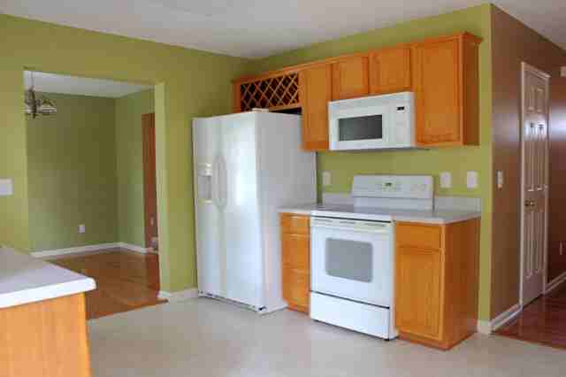 6507 Caverstone Ln - Photo 3 of 10