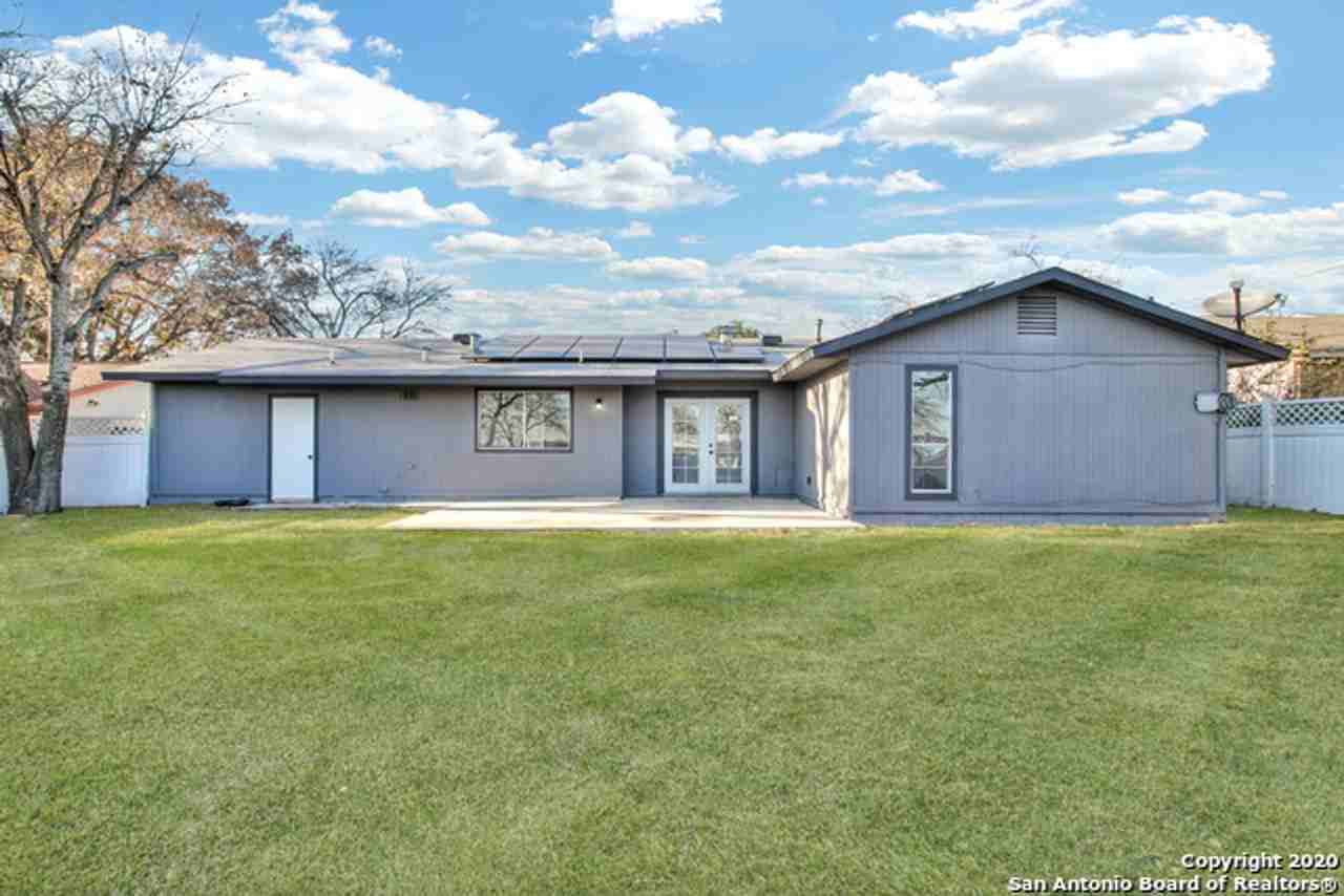 4242 Bayliss St - Photo 5 of 27