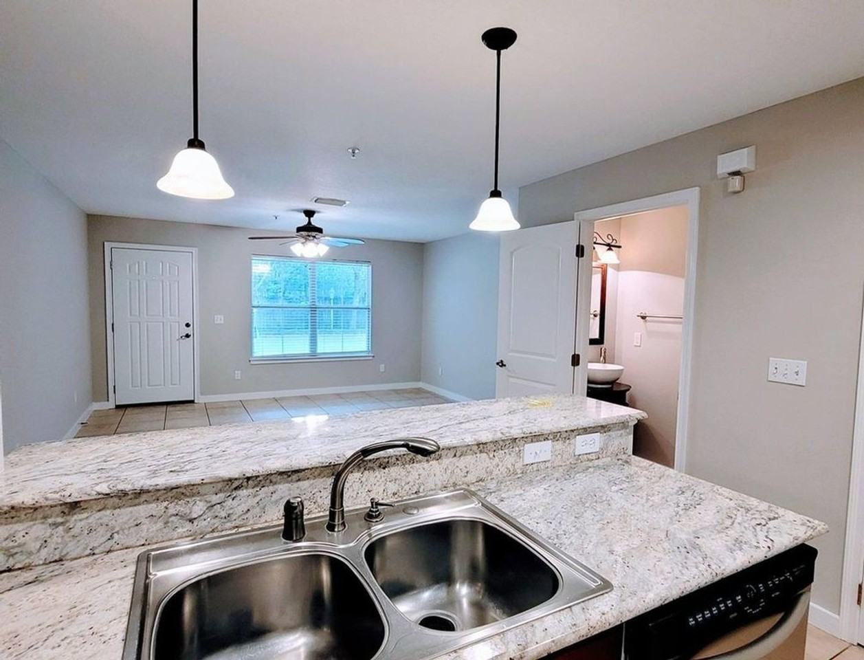 108 Hawkins Rd - Photo 3 of 15