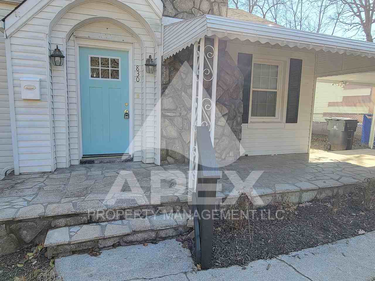 830 Freemason St - Photo 3 of 28