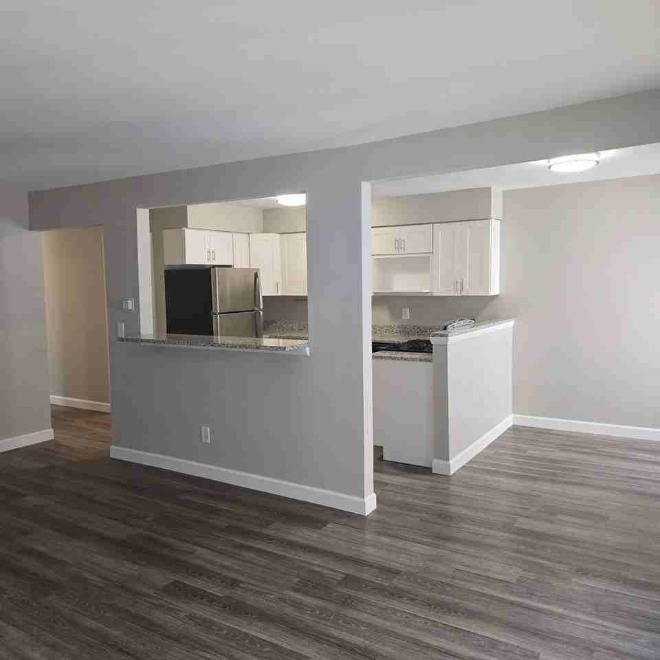 2465 N Frederick Ave #201 - Photo 2 of 12