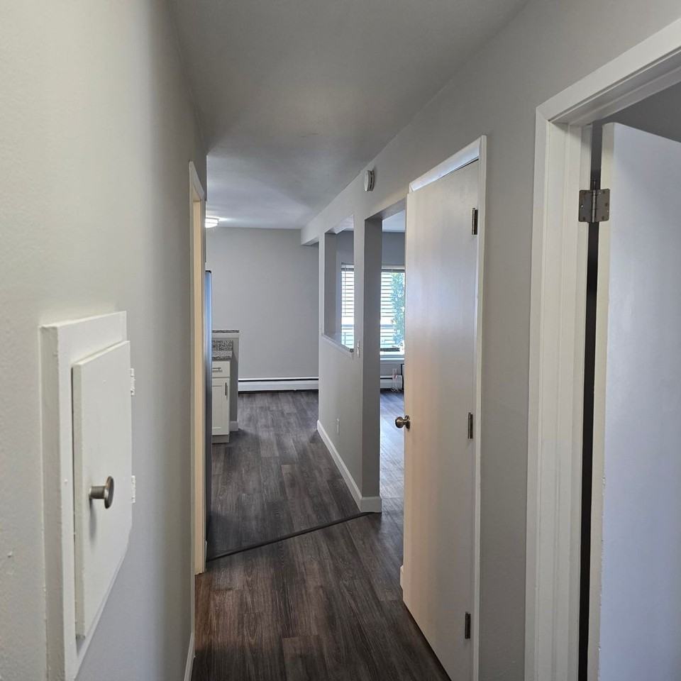 2465 N Frederick Ave #201 - Photo 6 of 12