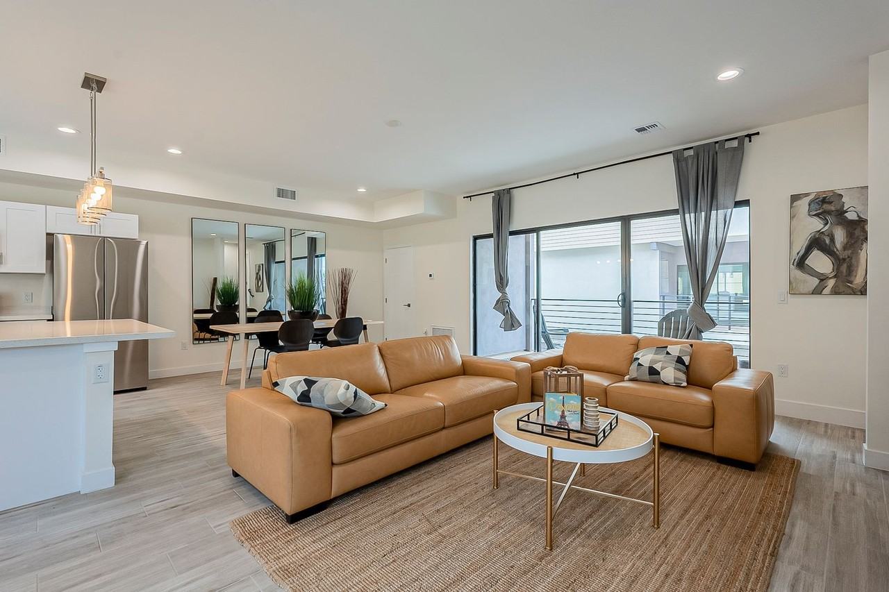 1020 E Spence Ave #1003 - Photo 6 of 40