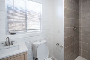 featured image of 3725 E Farr Pl