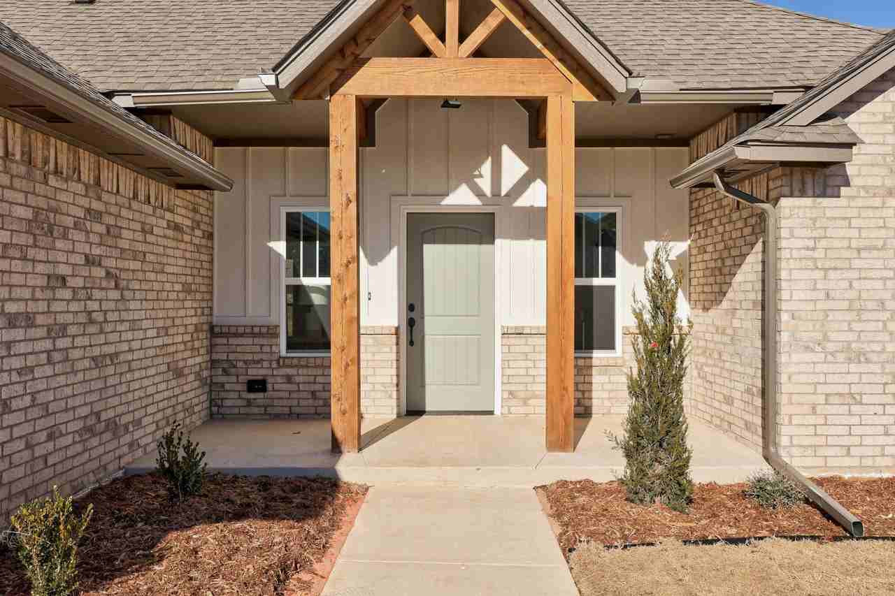 200 Firethorn Way - Photo 4 of 14