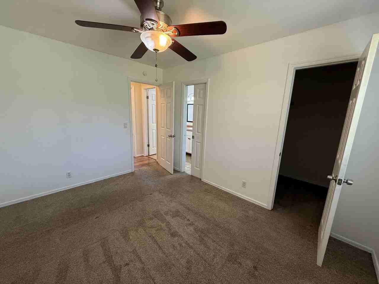 1660 S Redbud Pl - Photo 3 of 19