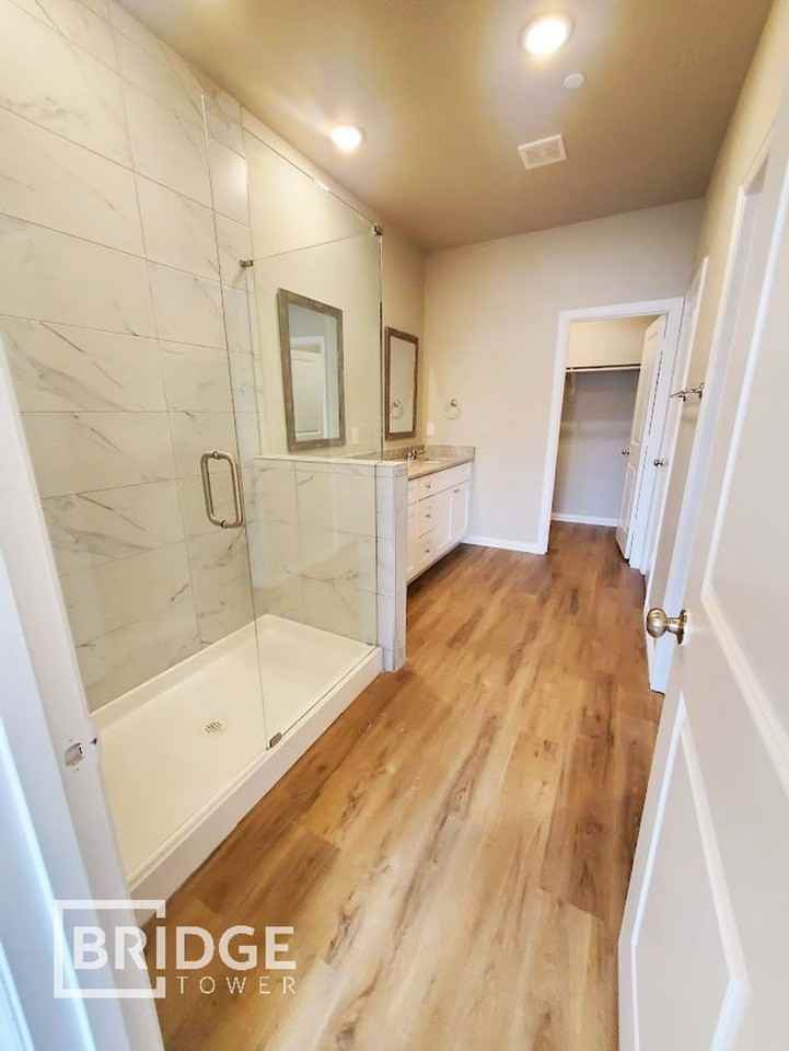 1201 Silver Ln - Photo 5 of 18