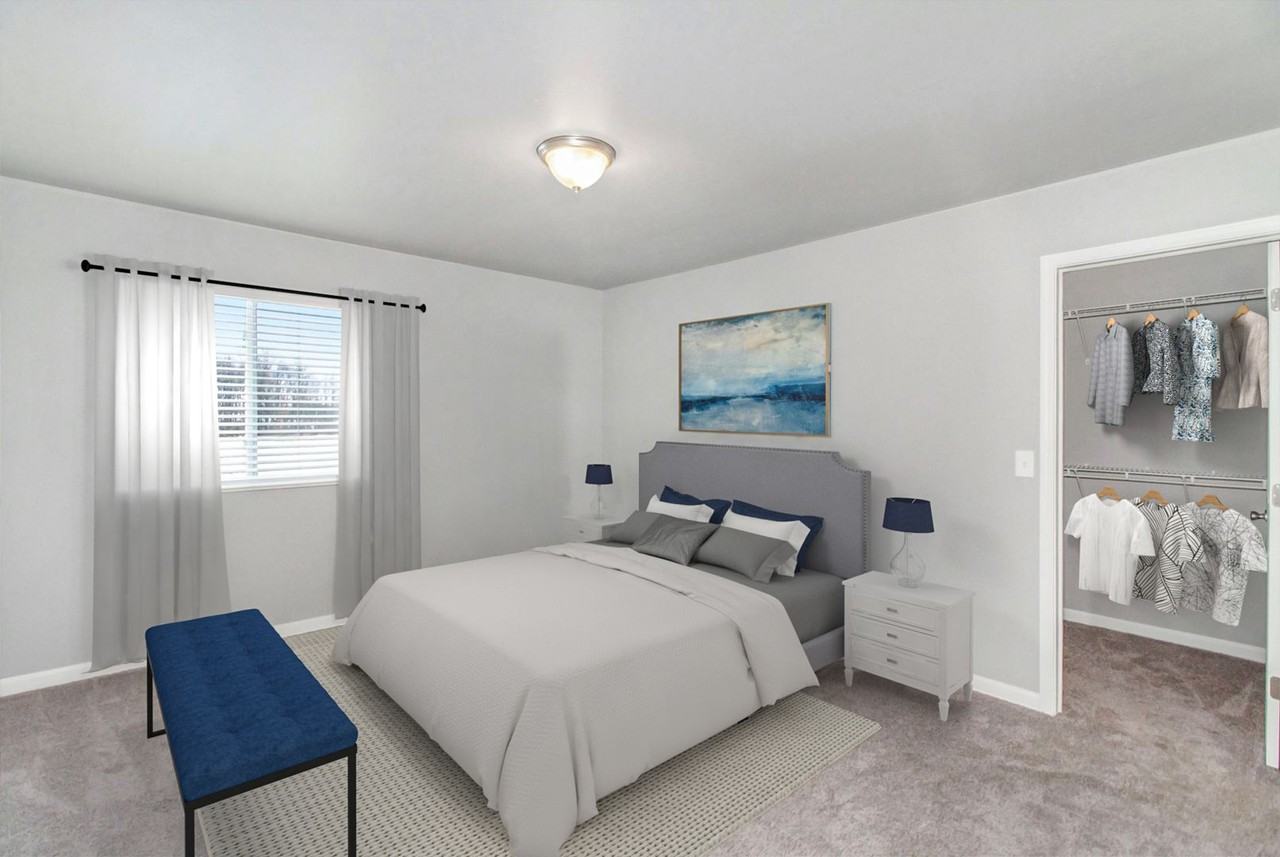 7689 Courtyard Pl - Photo 3 of 12