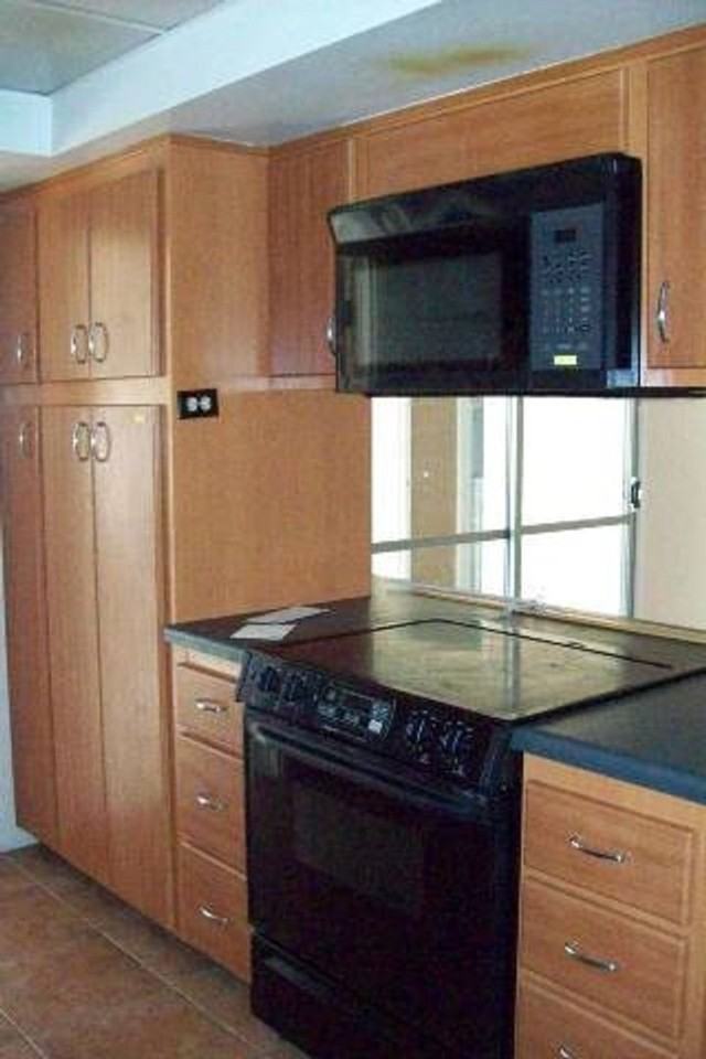 1146 E Campus Dr - Photo 5 of 13