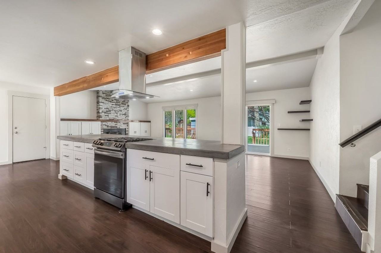 12356 N Emerald Dr - Photo 7 of 49