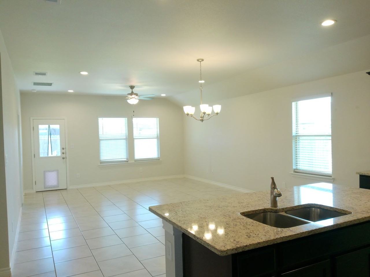 7701 Lariat Toss Dr - Photo 2 of 19