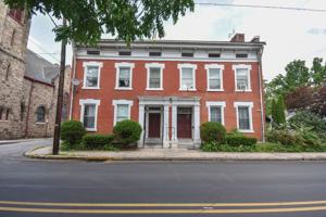 featured image of 301 S Main St