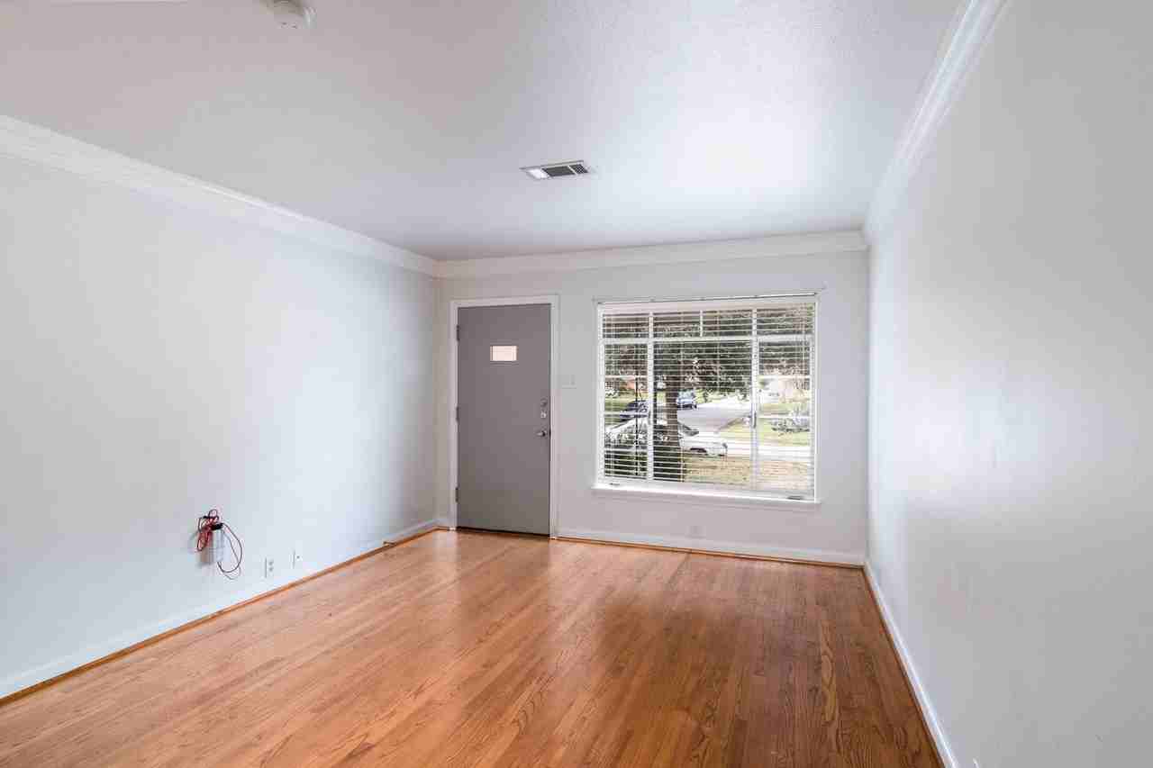 3014 Attridge Rd - Photo 3 of 25