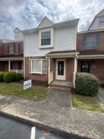 featured image of 940 Glenn St