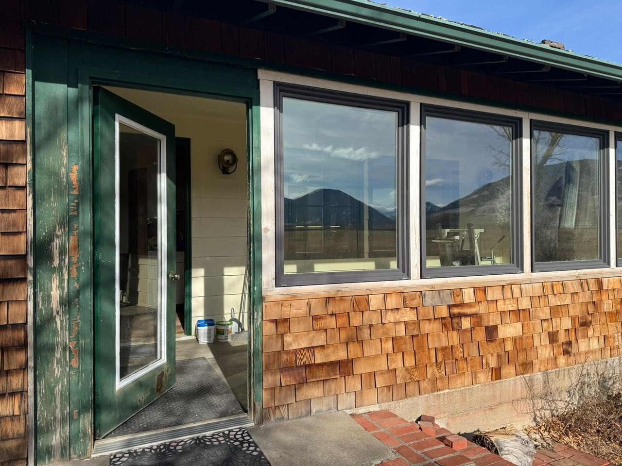 62 62 Clark Lane - Photo 3 of 20