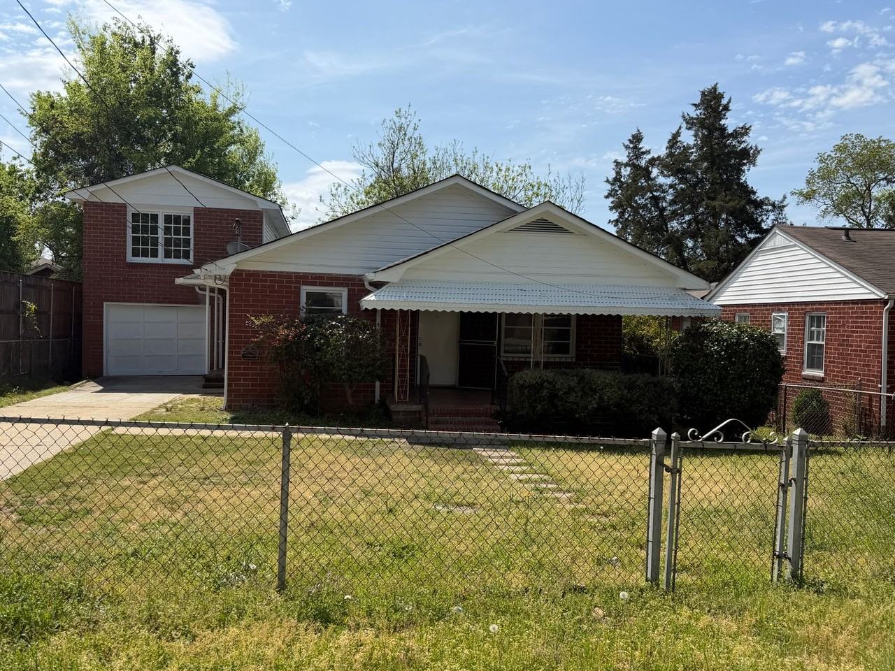 3122 Baldwin St - Photo 3 of 14