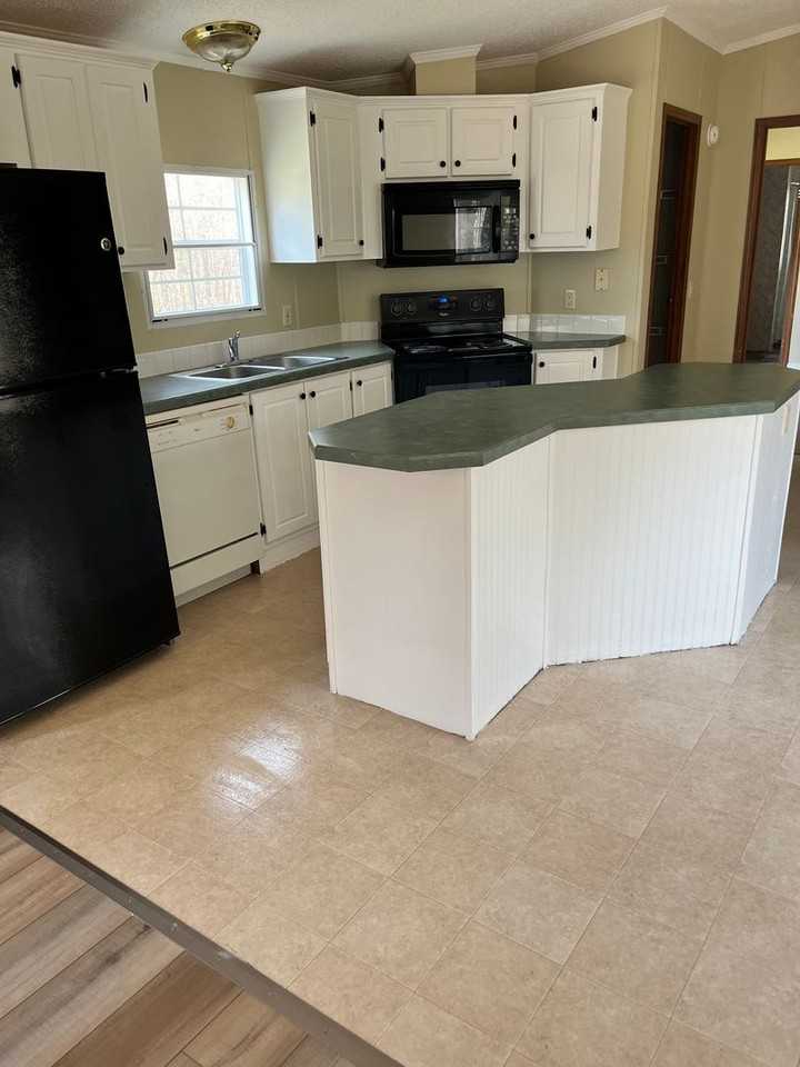 7974 Elkahatchee Rd - Photo 3 of 4