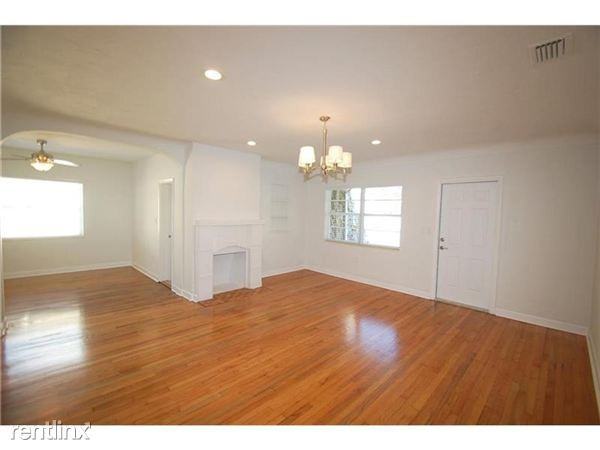 2350 SW 26th St - Photo 2 of 35