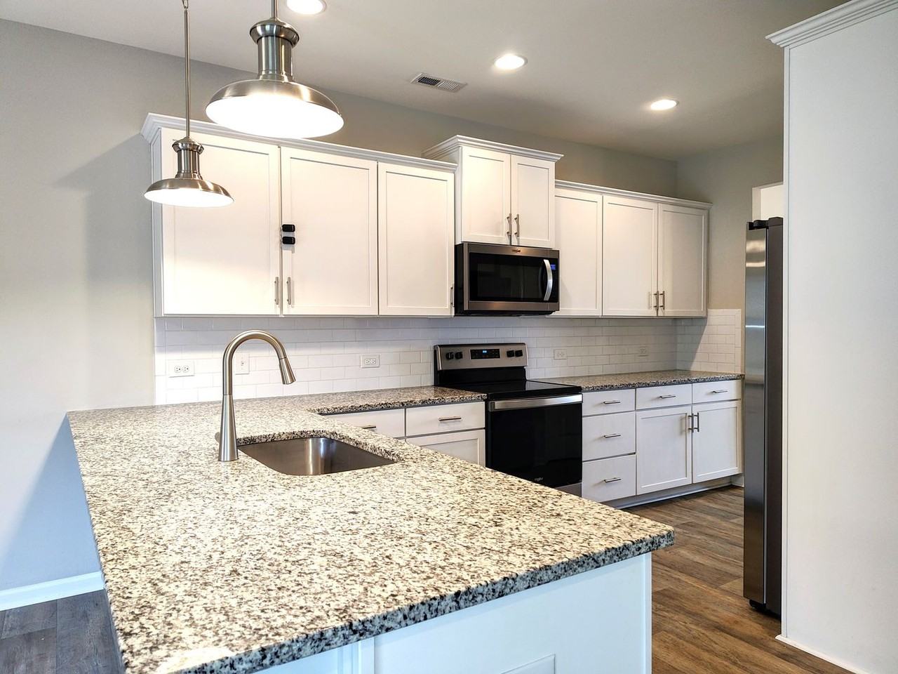 8931 Rockrose Way - Photo 3 of 31