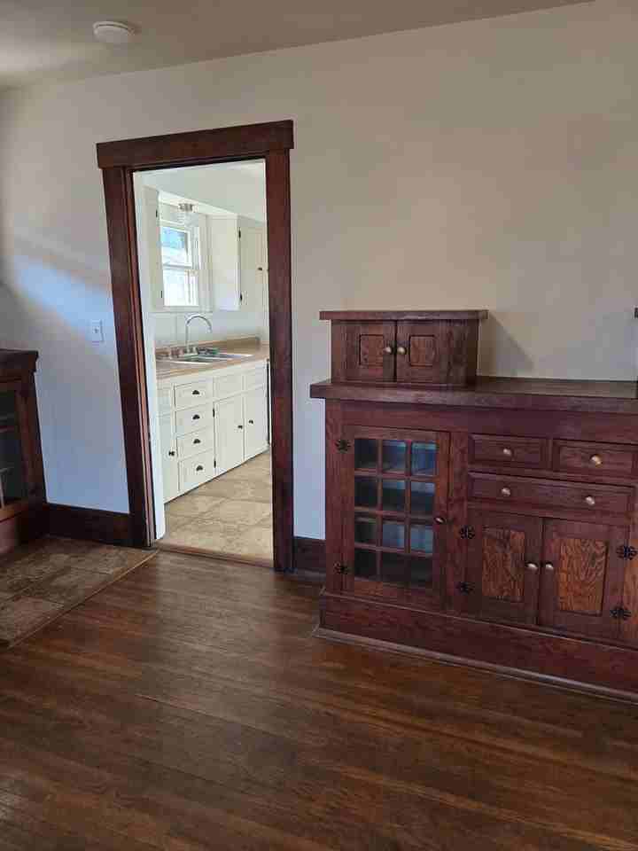 329 W Myrtle St - Photo 7 of 26