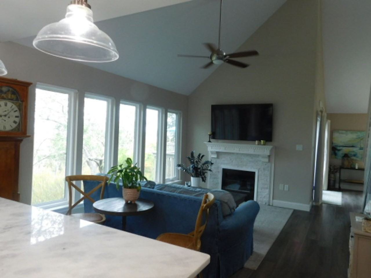 28 Compass Pt - Photo 2 of 19