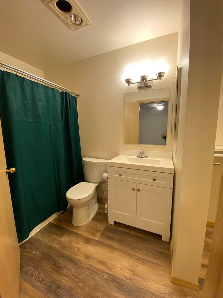 105 Country Club Rd #12 - Photo 7 of 8