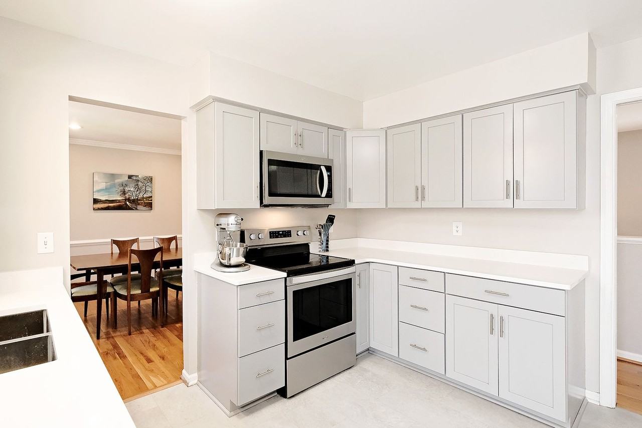 1620 Poes Ln - Photo 6 of 28