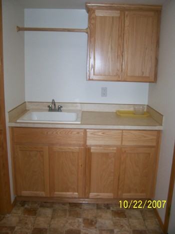 1302 Sw Wright St - Photo 2 of 10