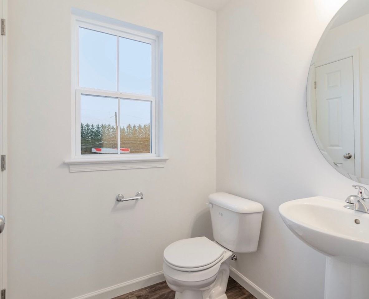 1 Meredith Way - Photo 7 of 16