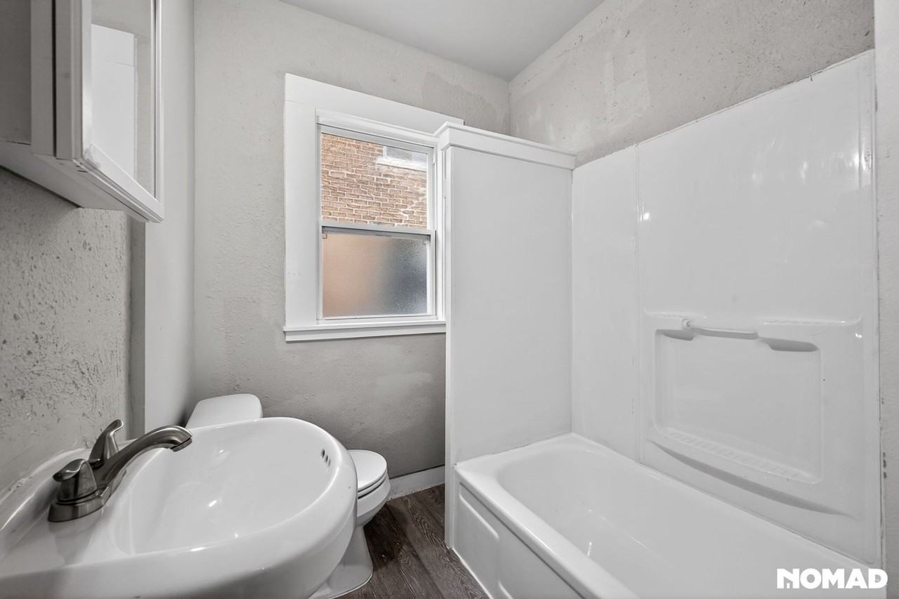 3034 Gray St - Photo 6 of 36