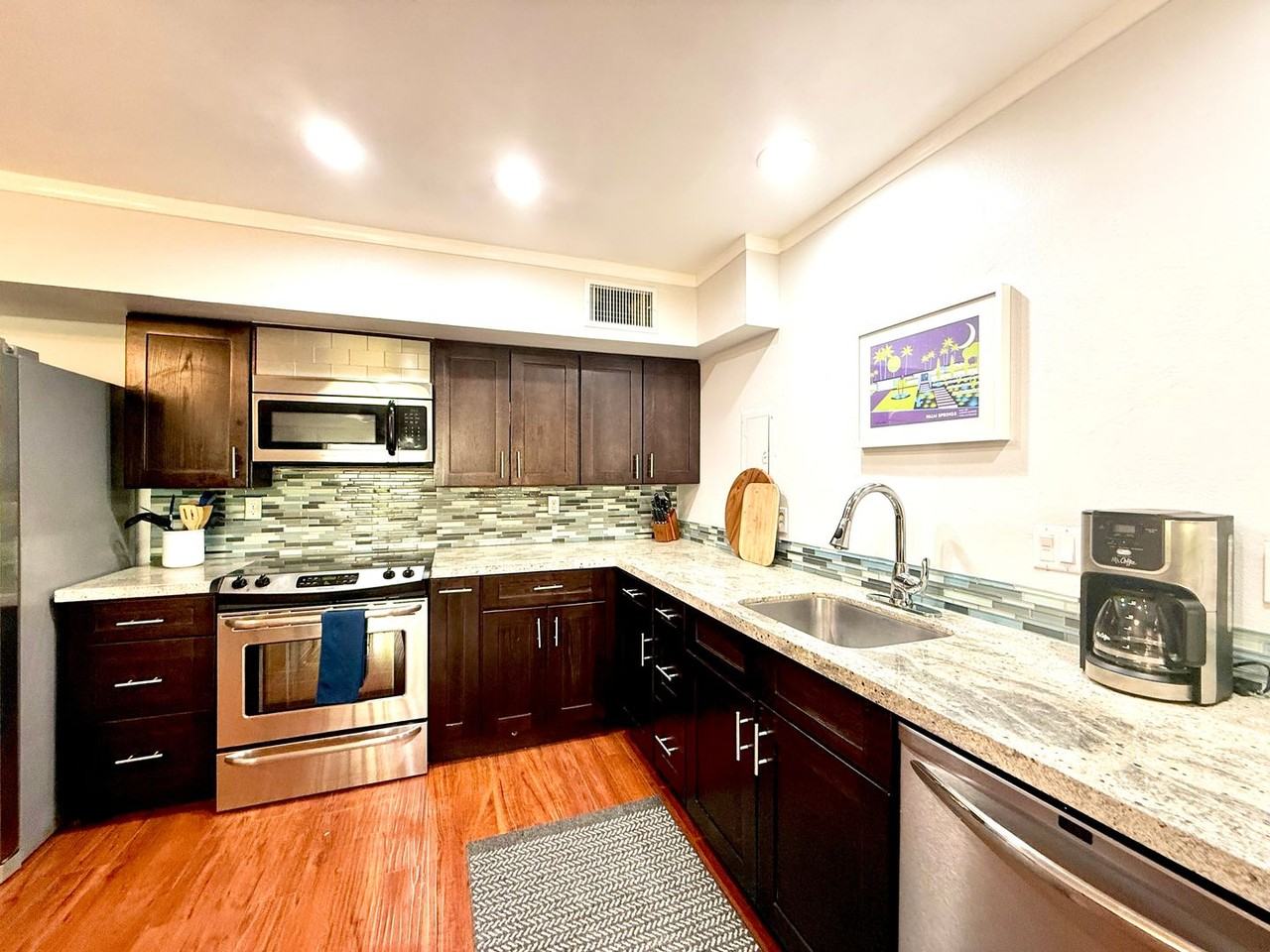 1655 E Palm Canyon Dr #511 - Photo 5 of 19