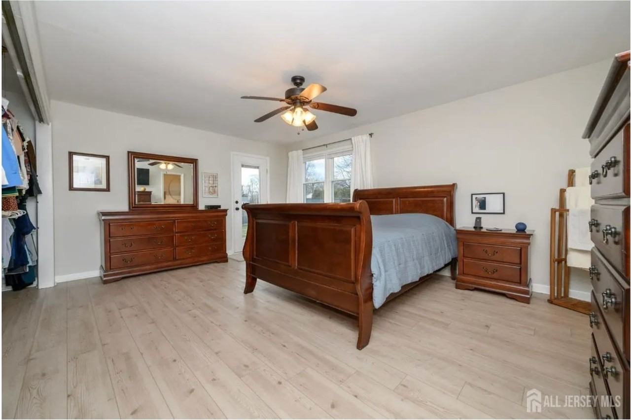 12 Davison Rd - Photo 5 of 20