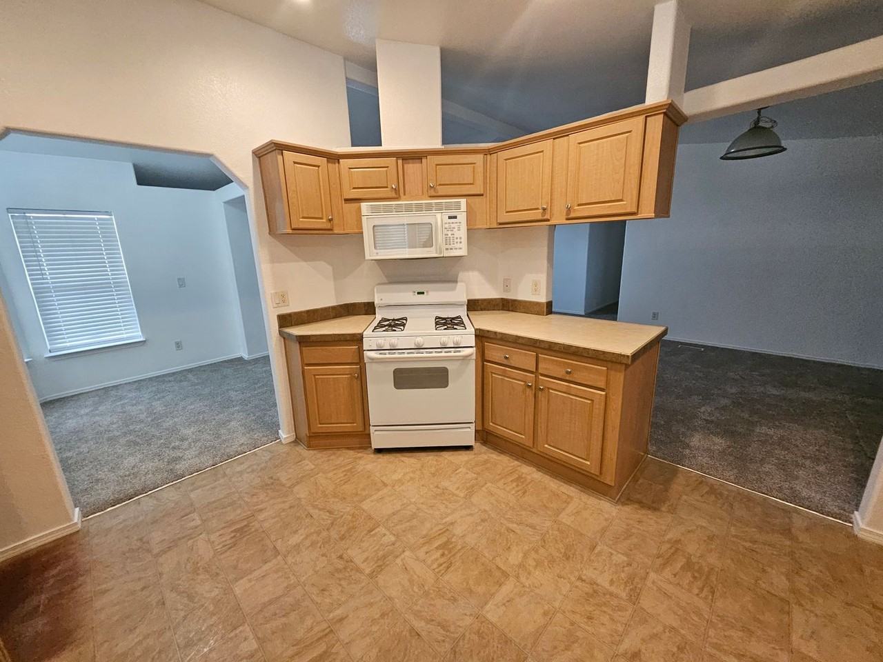 1069 Baseline Rd - Photo 6 of 16