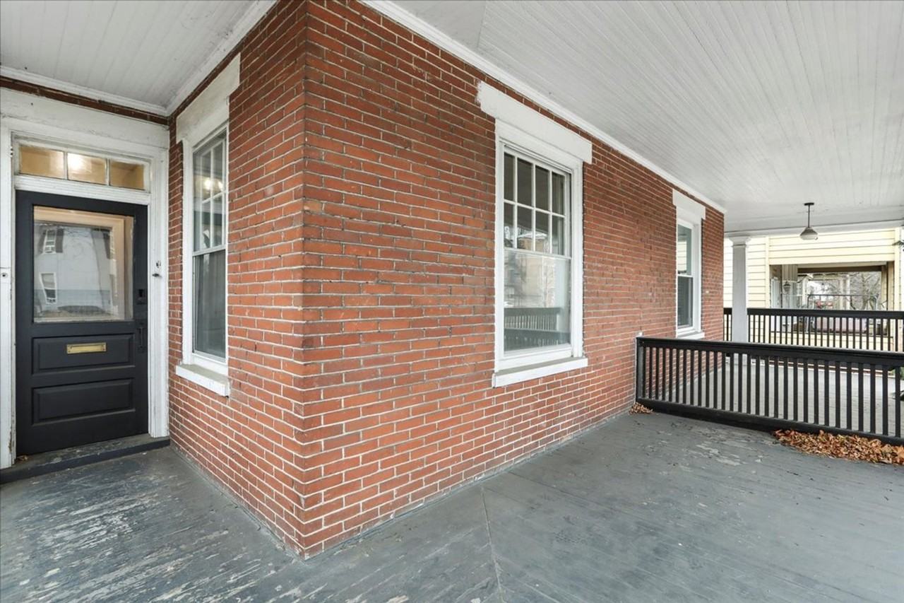 1052 Edgar Ave - Photo 5 of 40