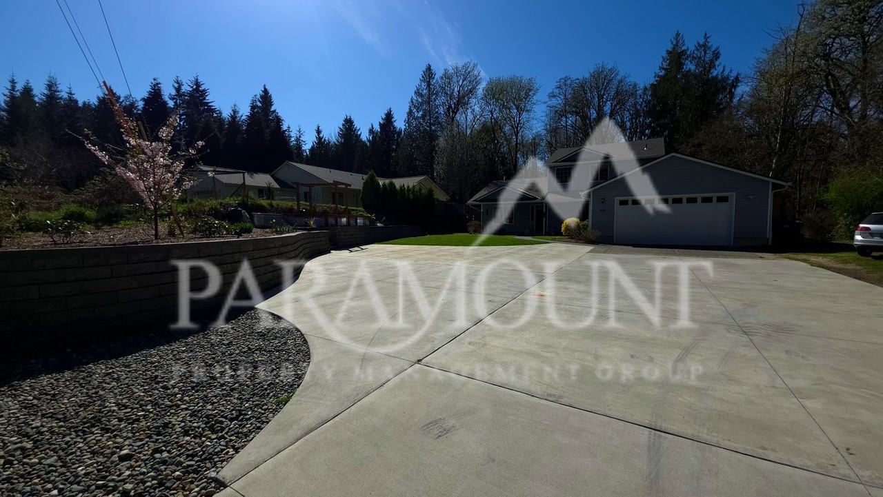 1536 Puget Dr E - Photo 2 of 25