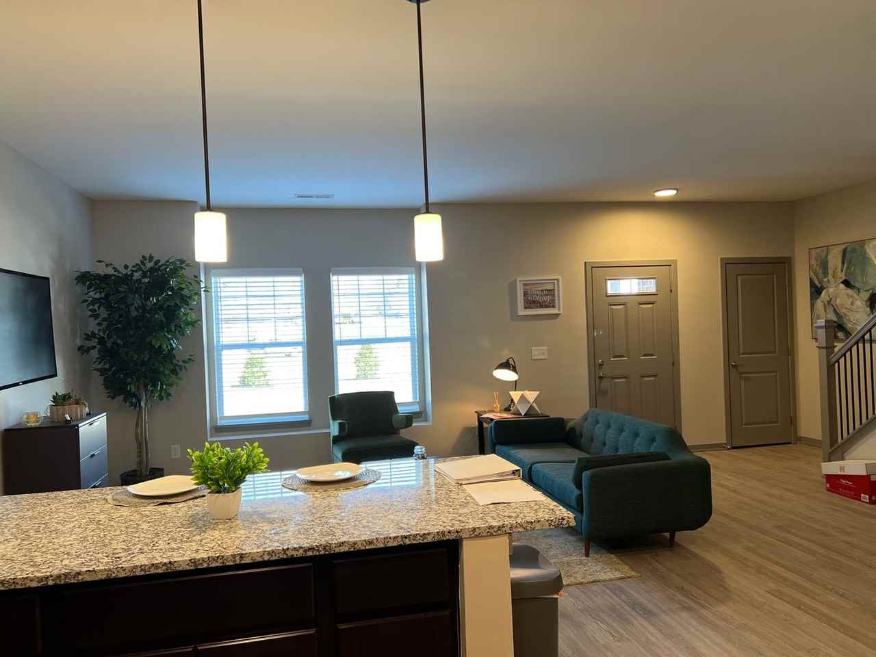 511 No. Broadway - LEB - Photo 3 of 16