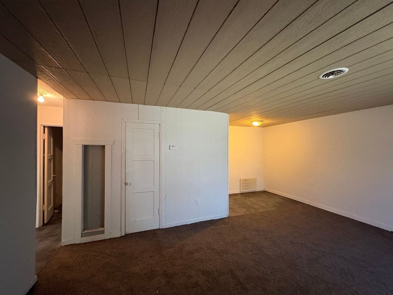 3355 Se Girard St - Photo 2 of 9