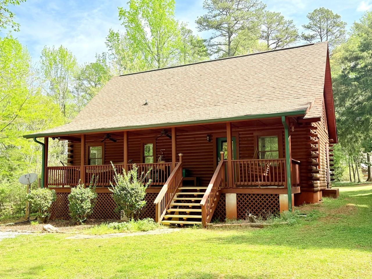 413 Skyview Dr - Photo 2 of 23