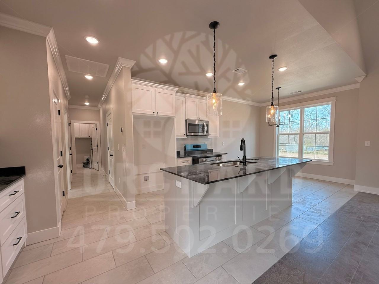 83 Argyll Dr - Photo 7 of 21