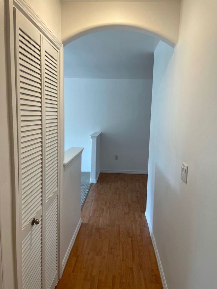 4570 54th St #202 - Photo 4 of 17