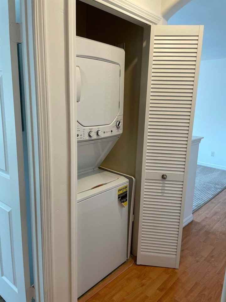 4570 54th St #202 - Photo 5 of 17