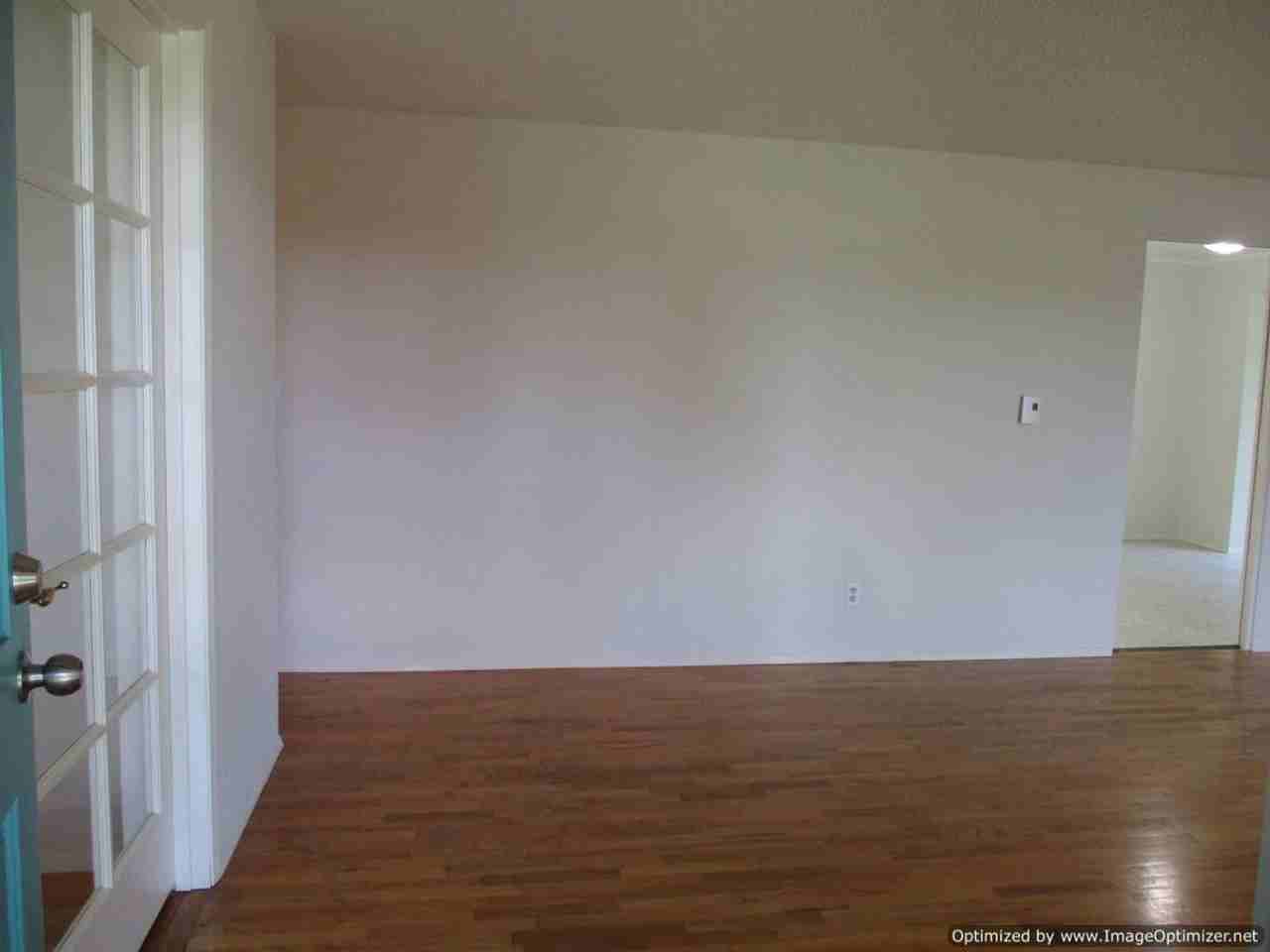 7507 Hill Ave - Photo 2 of 23