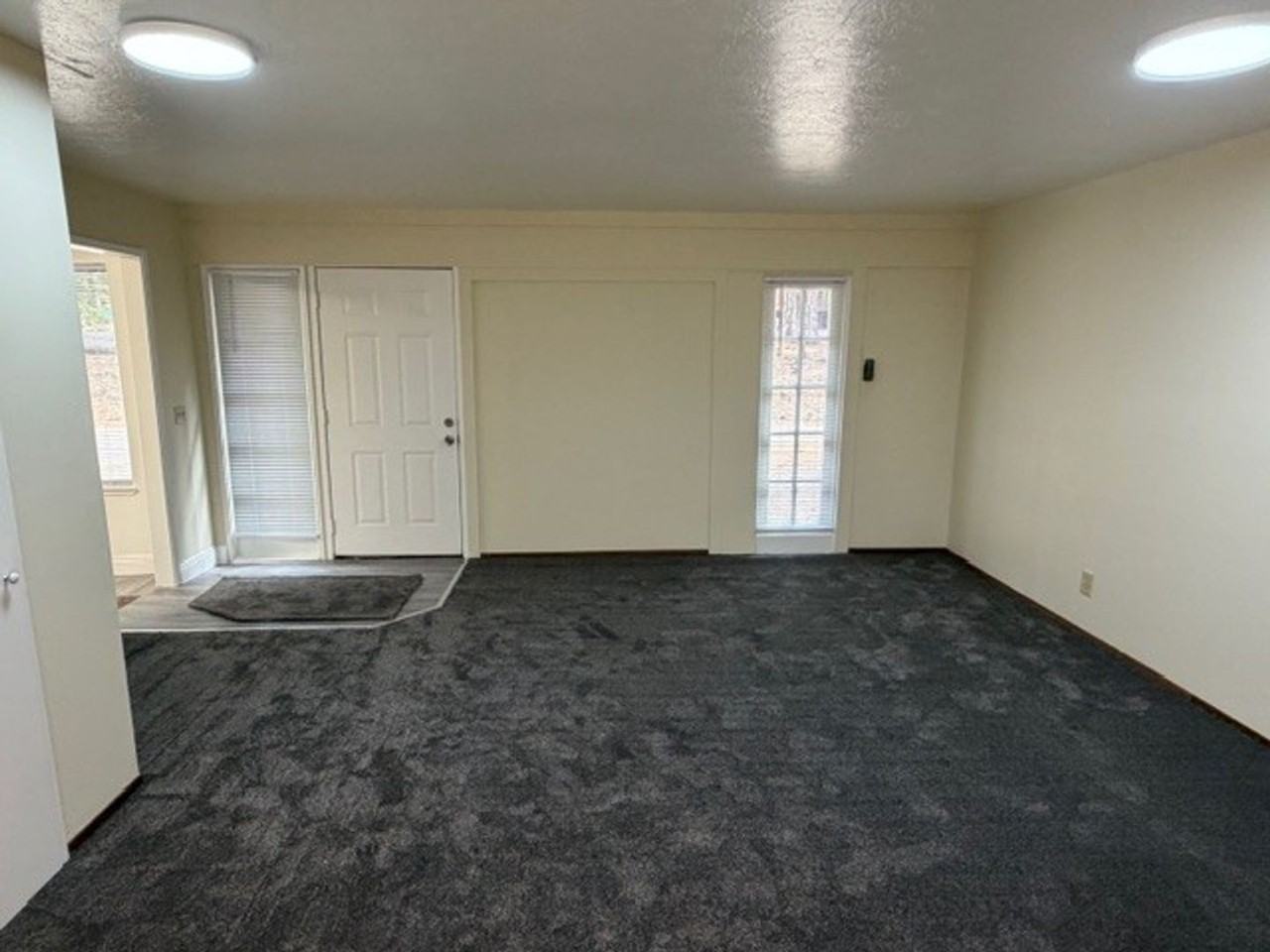 22868 Black Hawk Dr - Photo 5 of 19