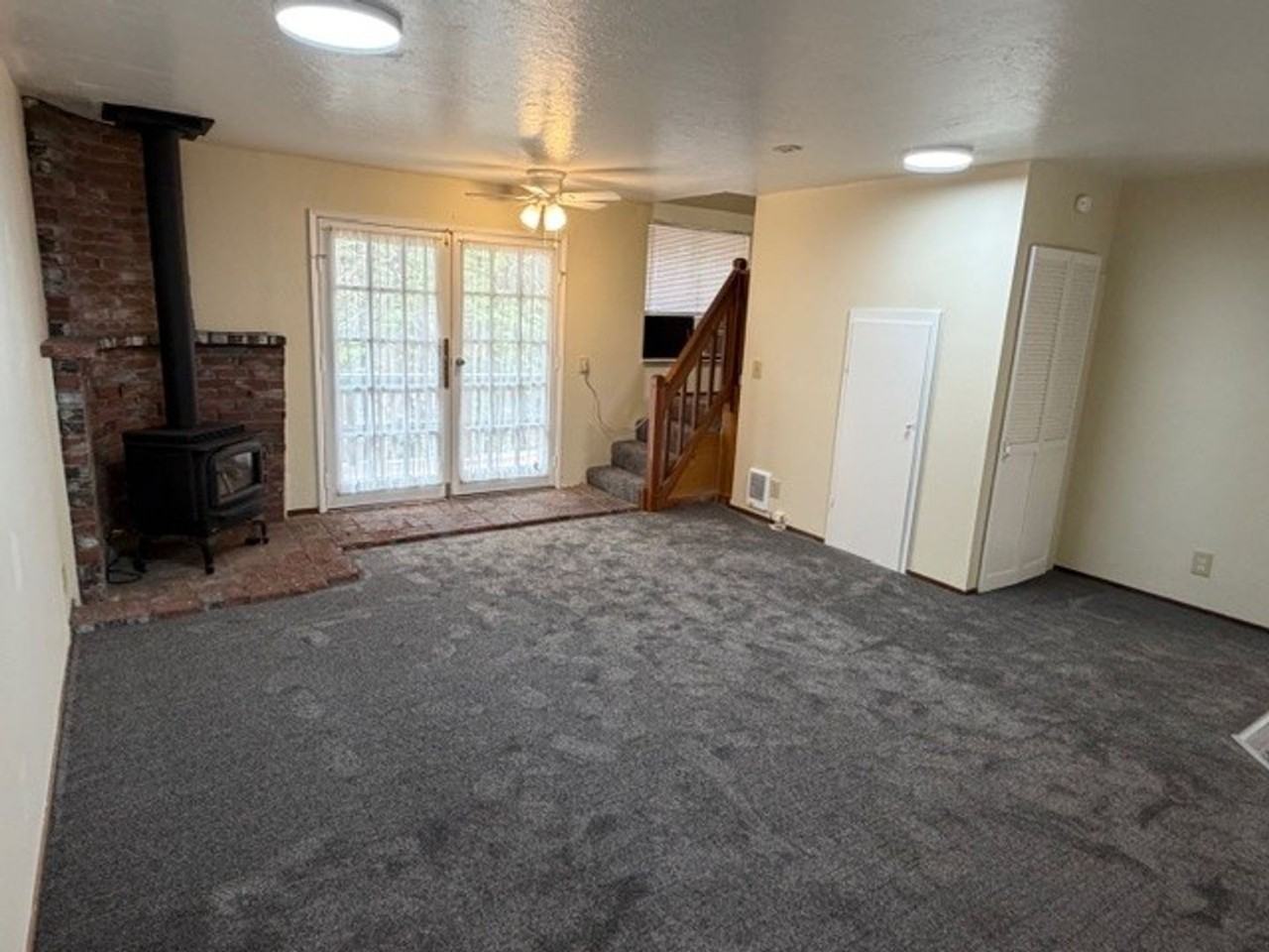 22868 Black Hawk Dr - Photo 6 of 19