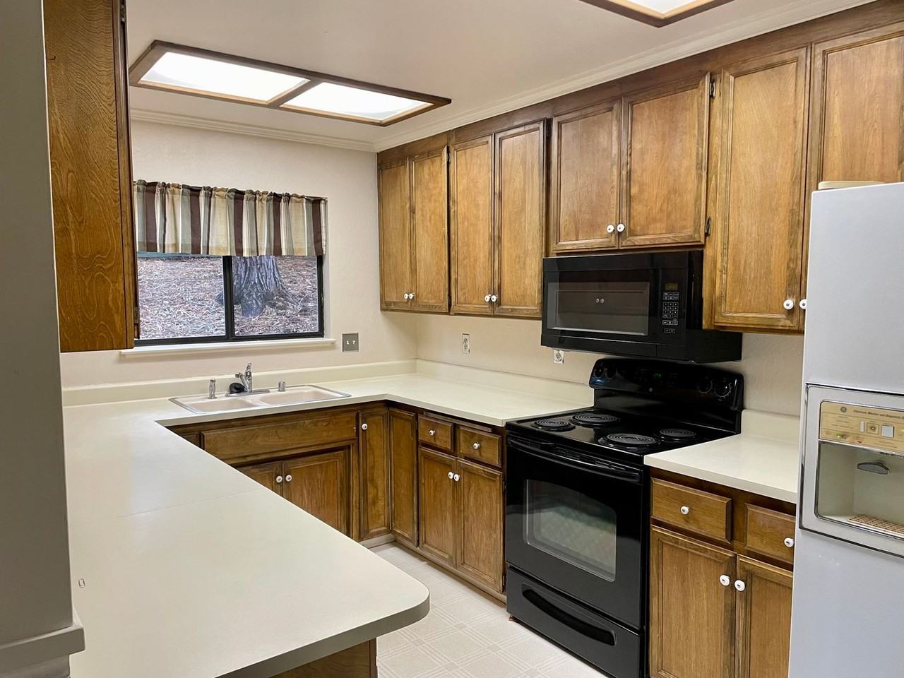 17519 Alexandra Way - Photo 5 of 17