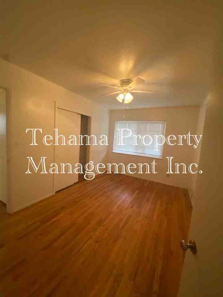 625 Thistle St - Photo 7 of 11